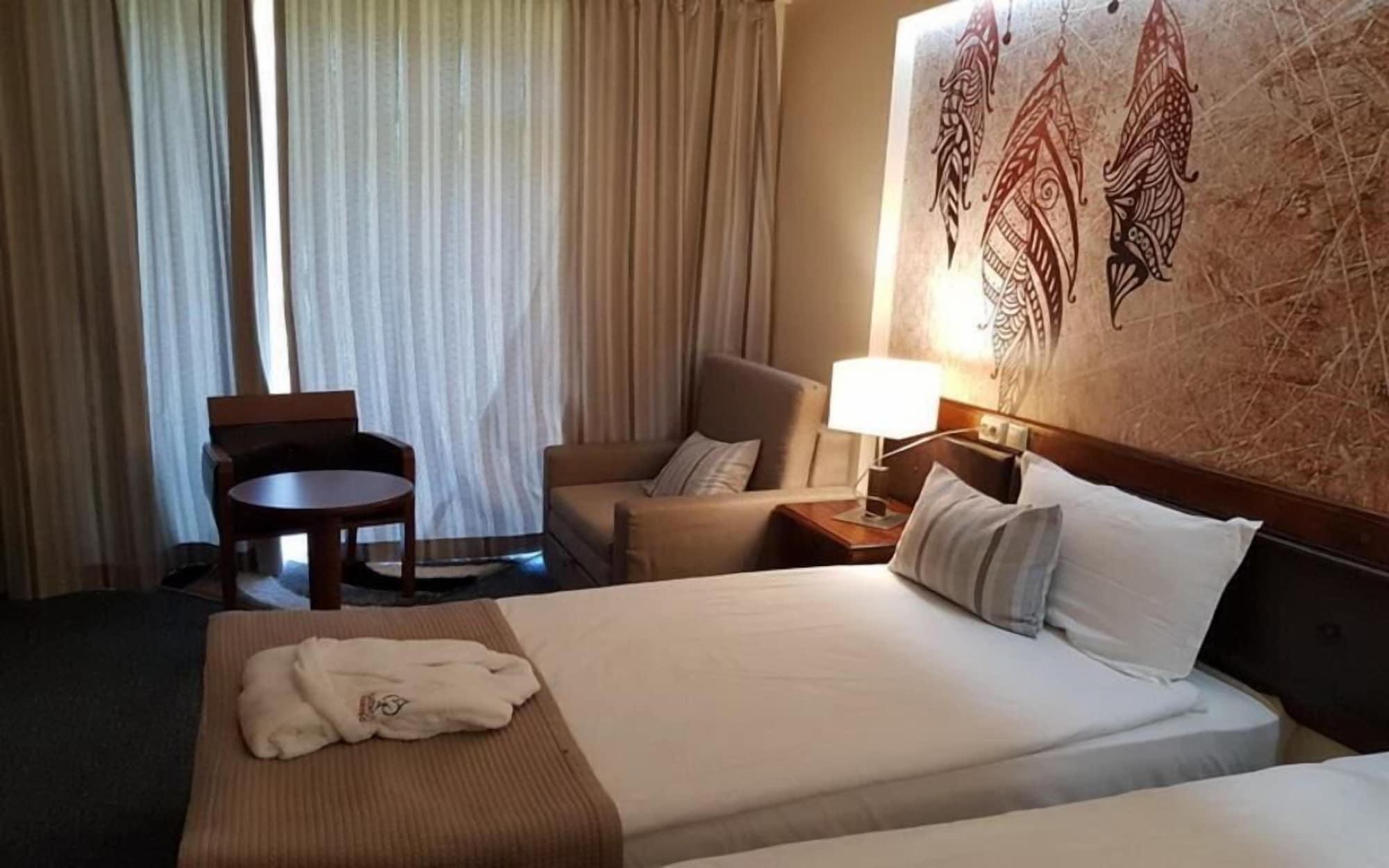 Platinum Hotel And Casino Бансько Екстер'єр фото